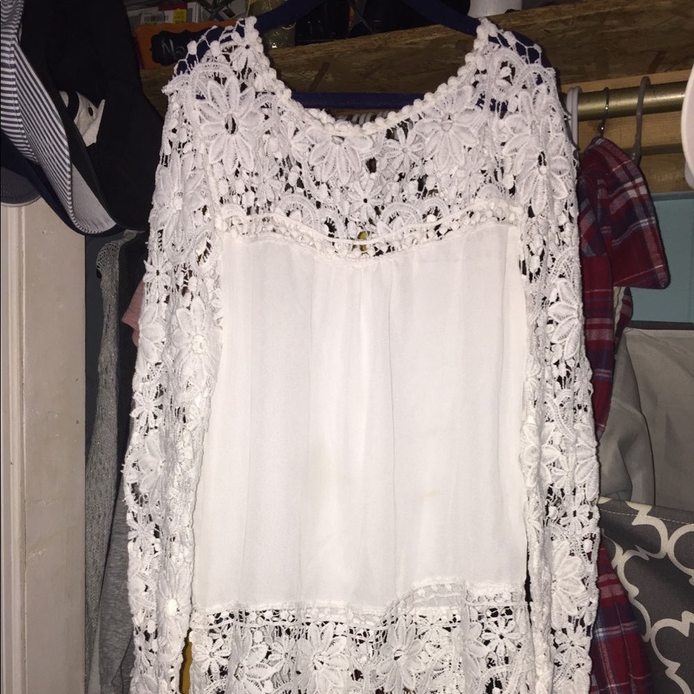 Floral White Sleeved Top